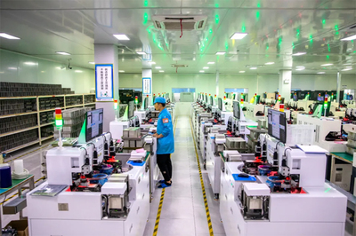 湖北投資10億元MiniLED超高清顯示屏項(xiàng)目全面達(dá)產(chǎn)，引領(lǐng)技術(shù)革新